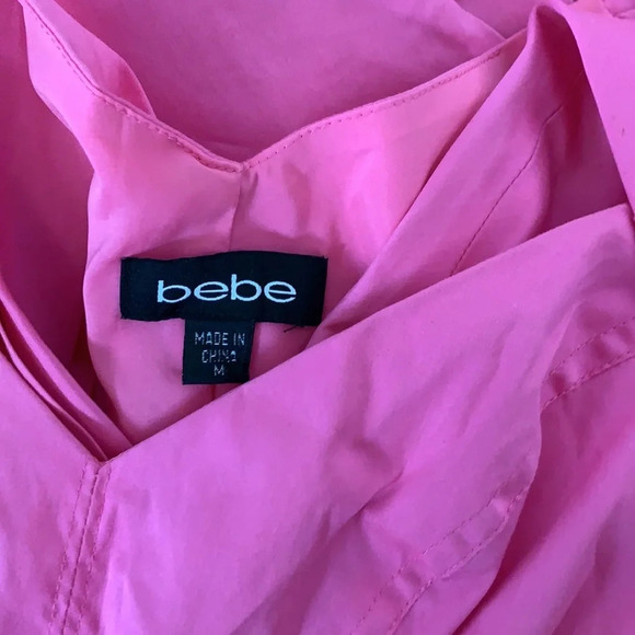 Women’s Bebe pink fitted cap sleeve dress Medium - Picture 4 of 4